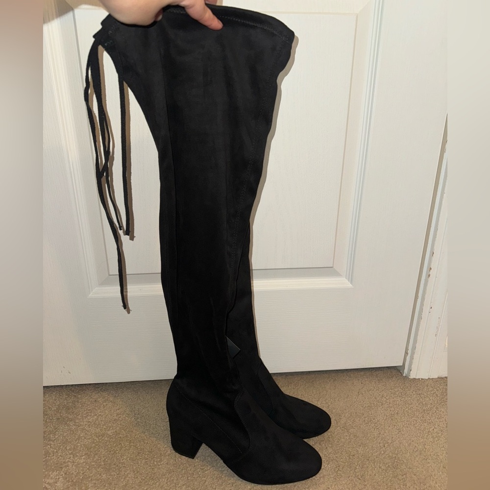 ❤️2 for 10❤️ Forever21 black faux suede knee high boots nwt - Picture 3 of 8